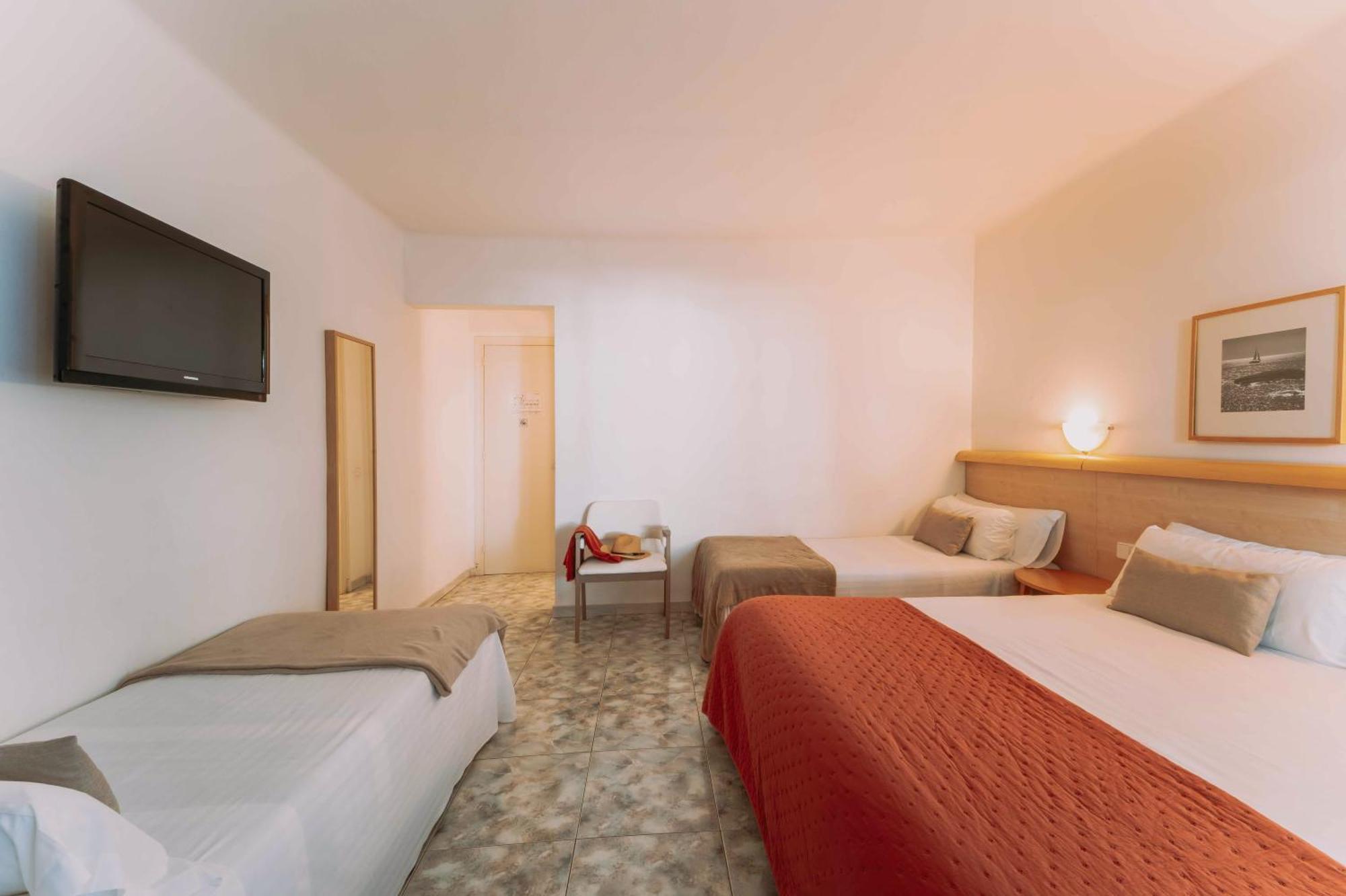 Hotel Bell Repos Платья-де-Аро Номер фото